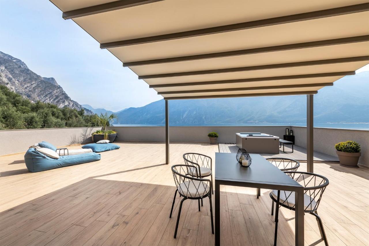Evo Suites Apartments Limone sul Garda Bagian luar foto