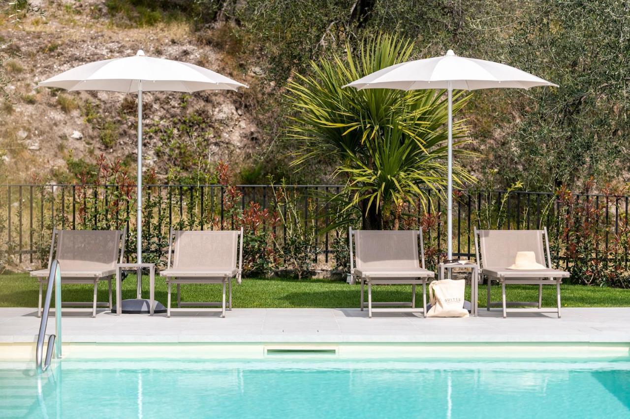 Evo Suites Apartments Limone sul Garda Bagian luar foto