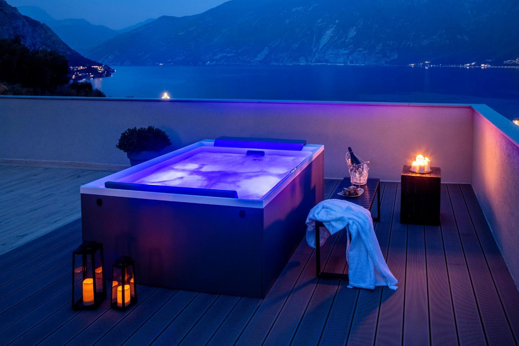 Evo Suites Apartments Limone sul Garda Ruang foto